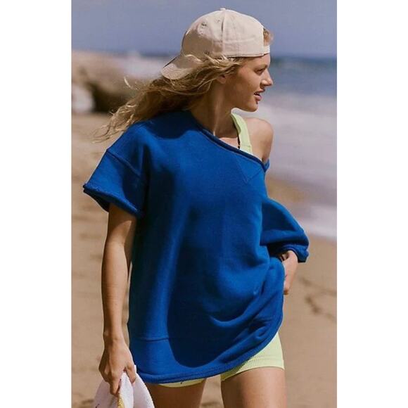FP Movement Tops - NWT Free People FP Movement Cruise Sweatshirt Tee Blue Medium
